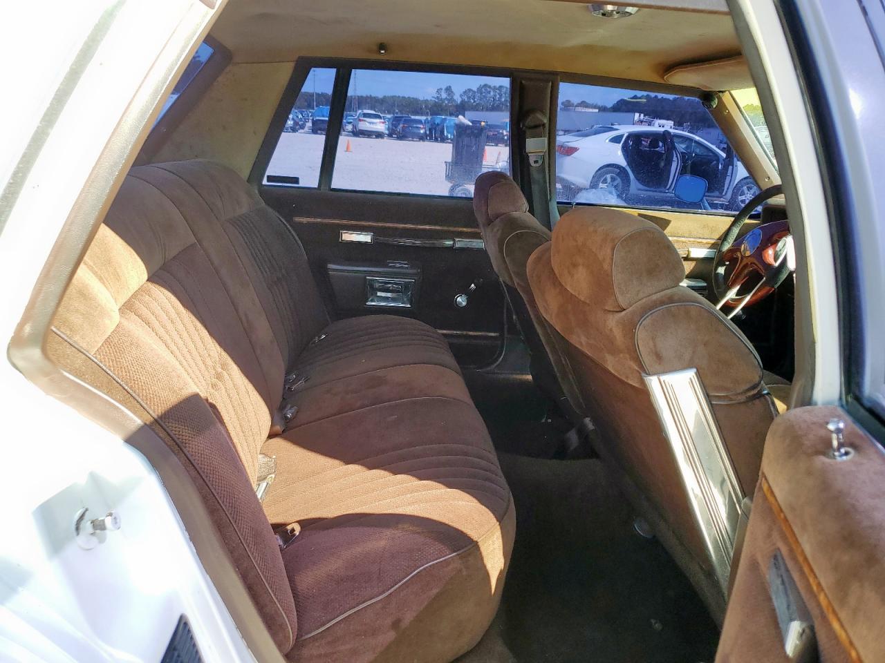 1983 Buick Lesabre Custom VIN: 1G4AN69AXDX431605 Lot: 85869015
