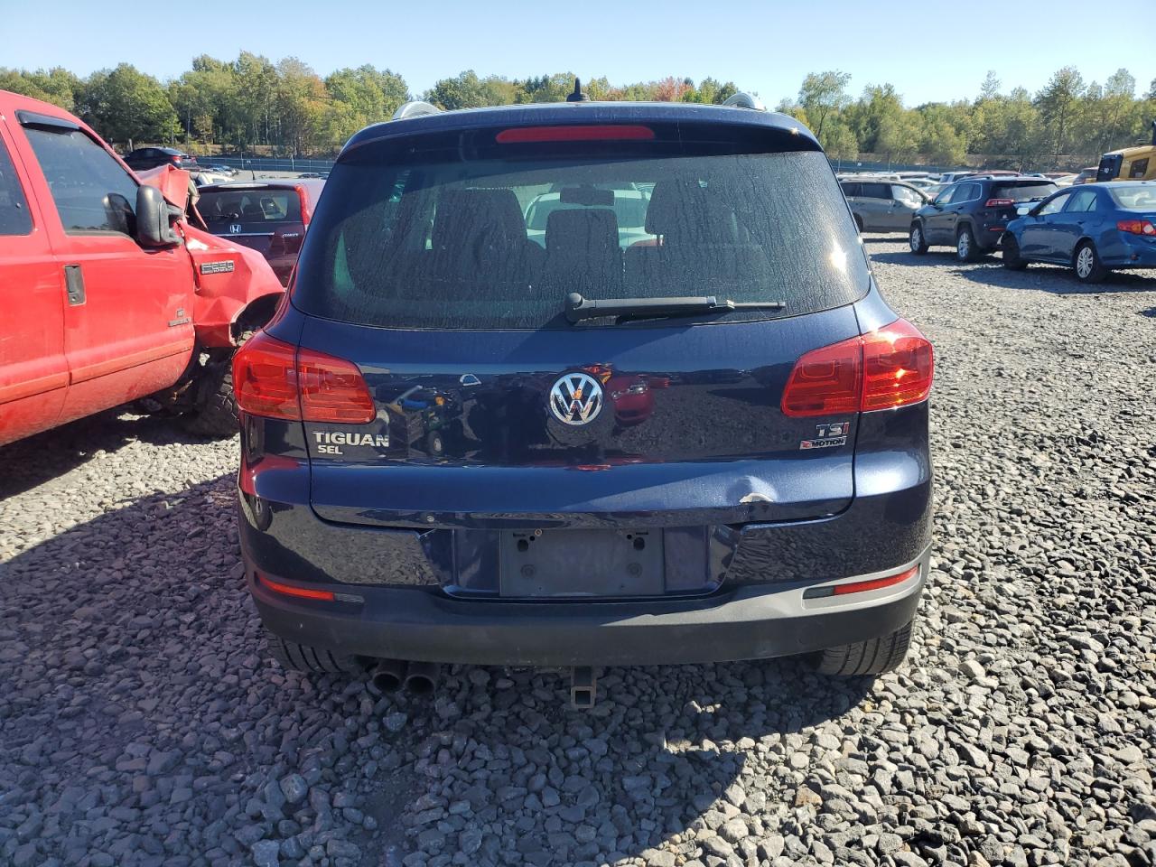 2016 Volkswagen Tiguan S VIN: WVGBV7AX1GW570798 Lot: 70086185