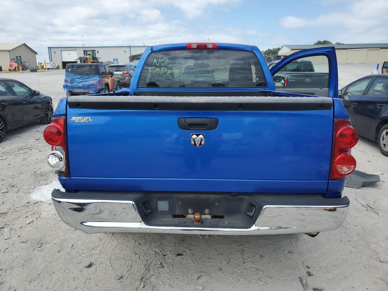 2008 Dodge Ram 1500 St VIN: 1D7HA16K08J122612 Lot: 82342825