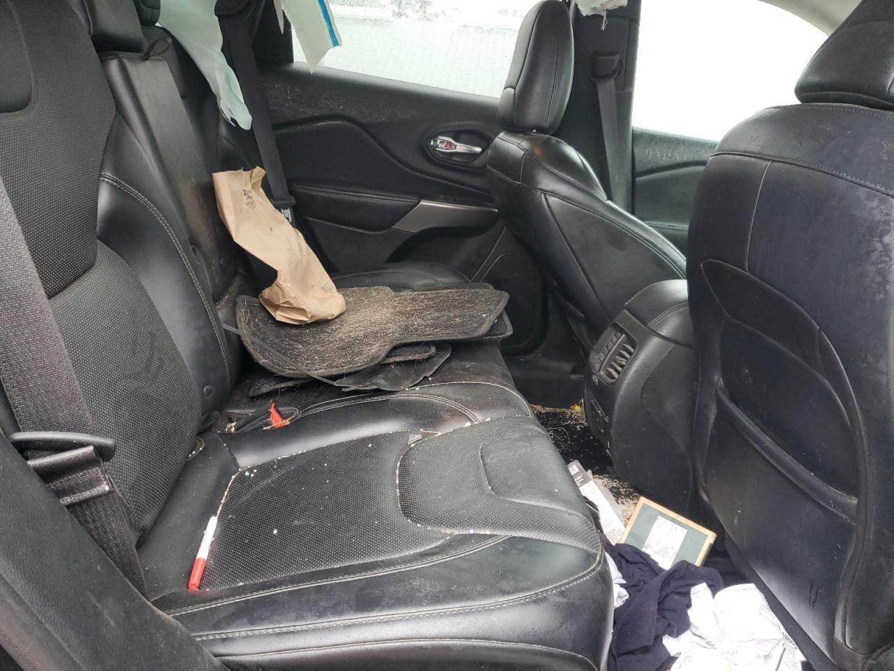 2019 Jeep Cherokee Limited VIN: 1C4PJMDX7KD463839 Lot: 82404485