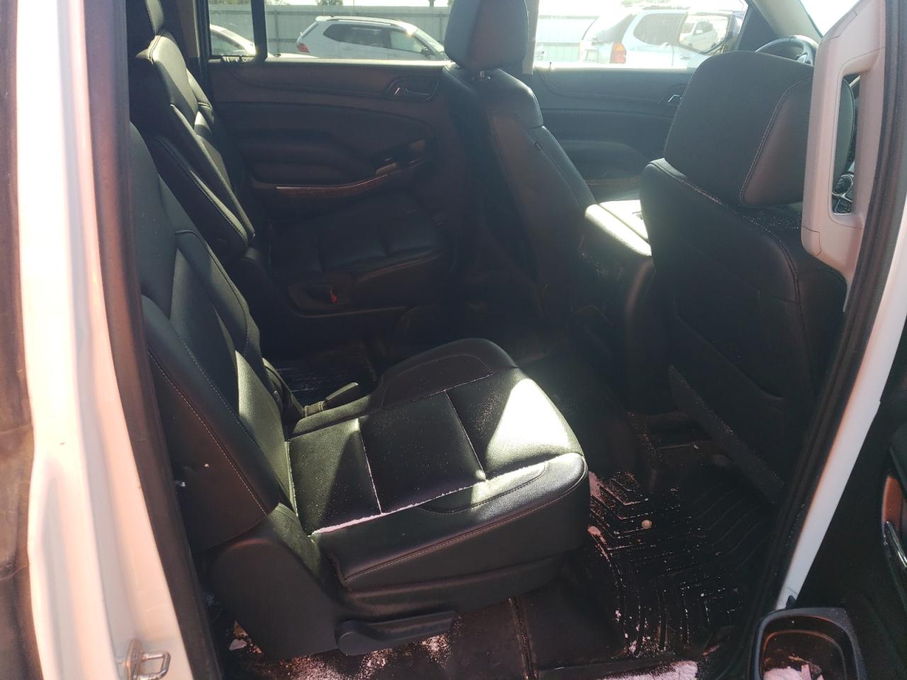 2017 Chevrolet Suburban K1500 Premier VIN: 1GNSKJKC4HR369846 Lot: 85262805