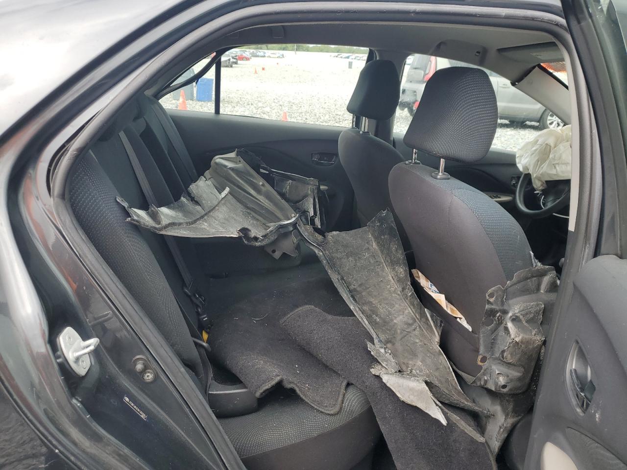 2010 Toyota Yaris VIN: JTDBT4K37A1393957 Lot: 85849195