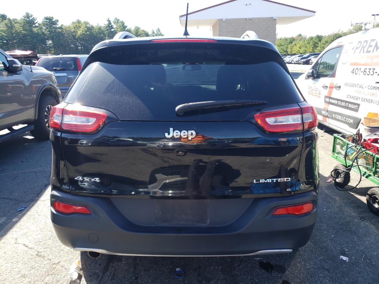 2017 Jeep Cherokee Limited VIN: 1C4PJMDB0HW524076 Lot: 84533425