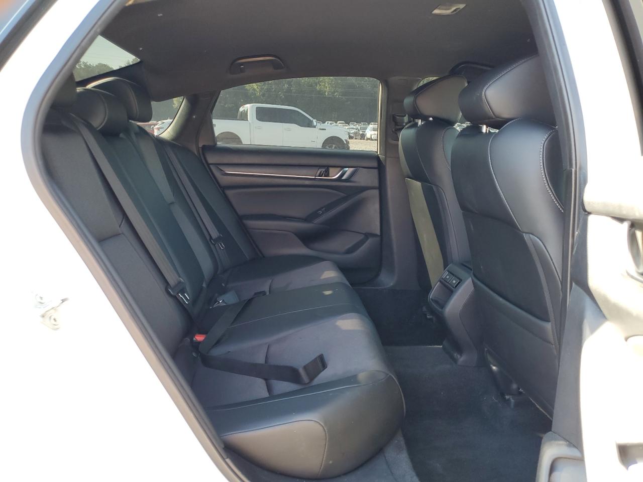 2022 Honda Accord Sport VIN: 1HGCV1F34NA105343 Lot: 86100075