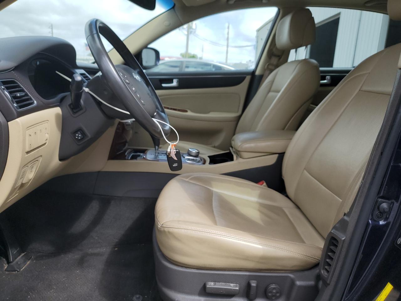 2012 Hyundai Genesis 3.8L VIN: KMHGC4DD6CU199378 Lot: 85163535