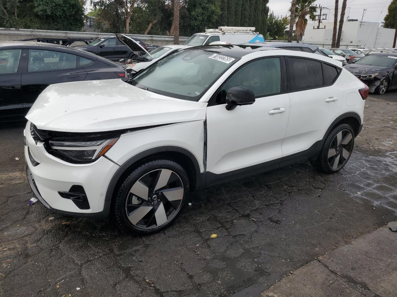 2024 VOLVO C40 RECHAR