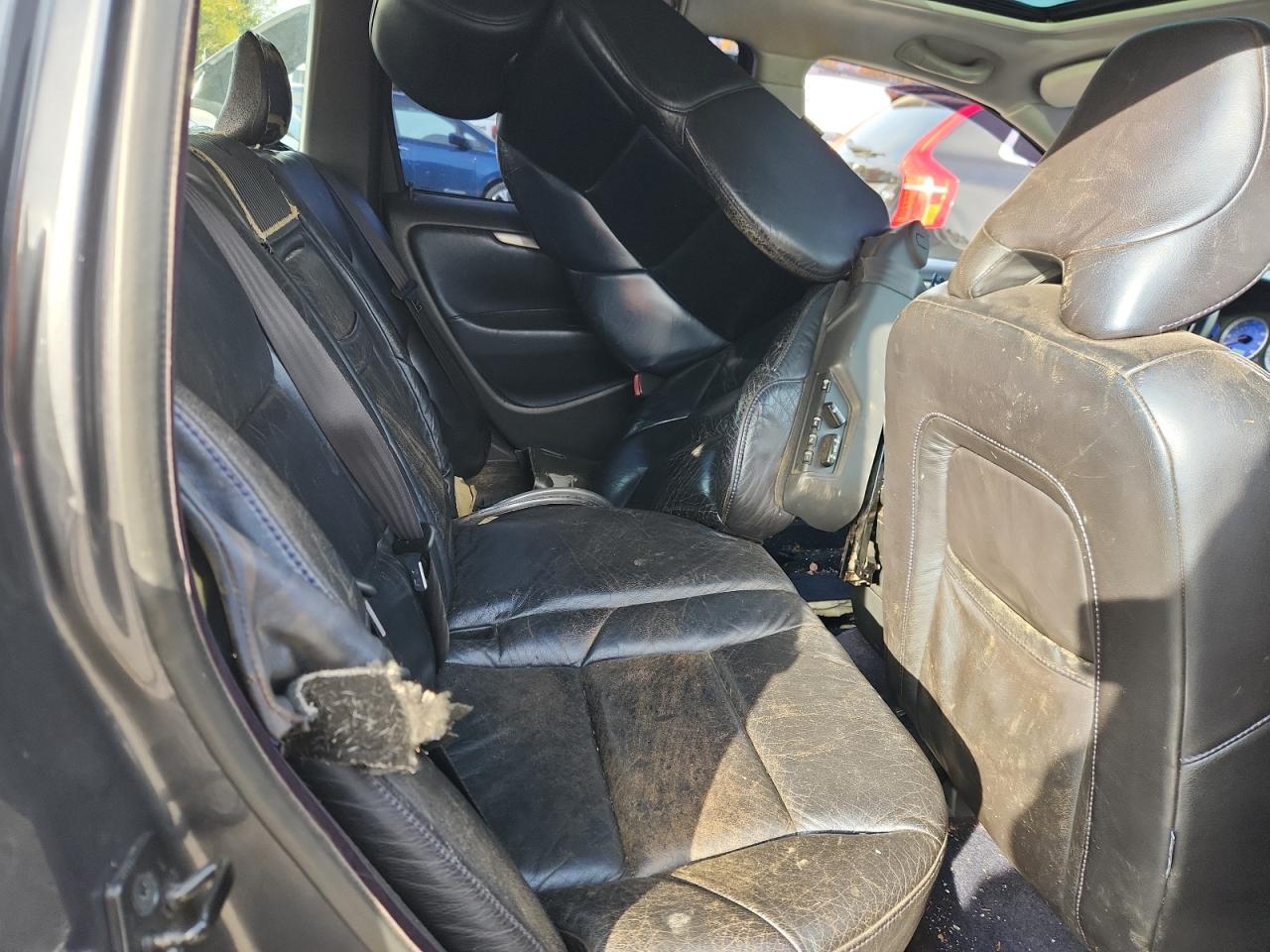 2005 Volvo V70 R VIN: YV1SJ527152504169 Lot: 87125465