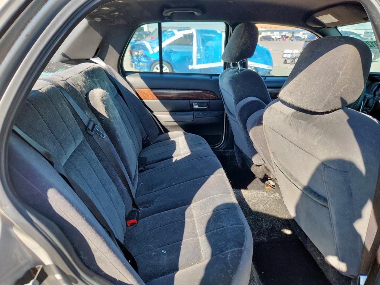 2007 Mercury Grand Marquis Gs VIN: 2MEFM74V77X638799 Lot: 84701255