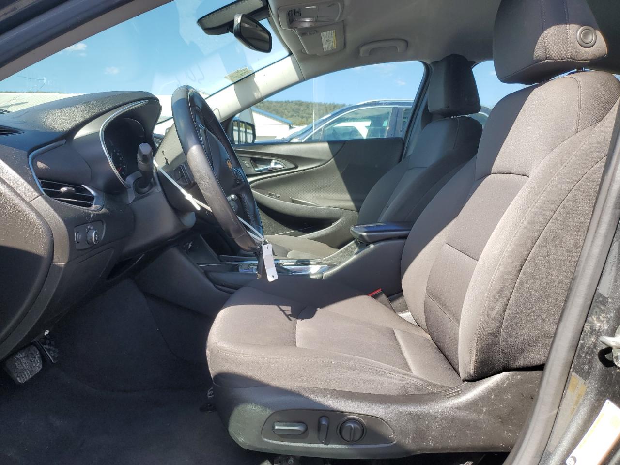 2018 Chevrolet Malibu Lt VIN: 1G1ZD5ST9JF117745 Lot: 86275445