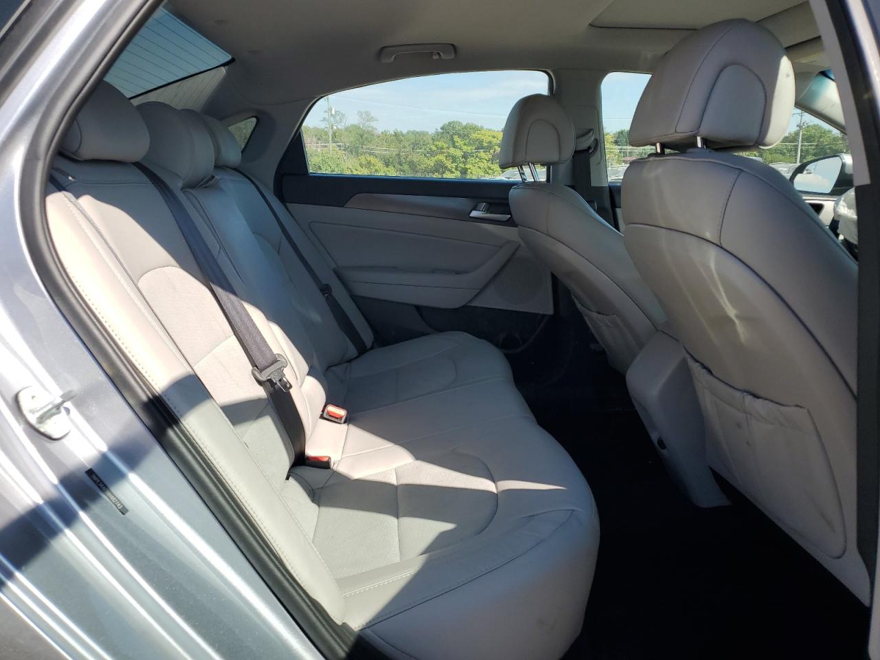 2017 Hyundai Sonata Sport VIN: 5NPE34AF1HH482743 Lot: 81843945