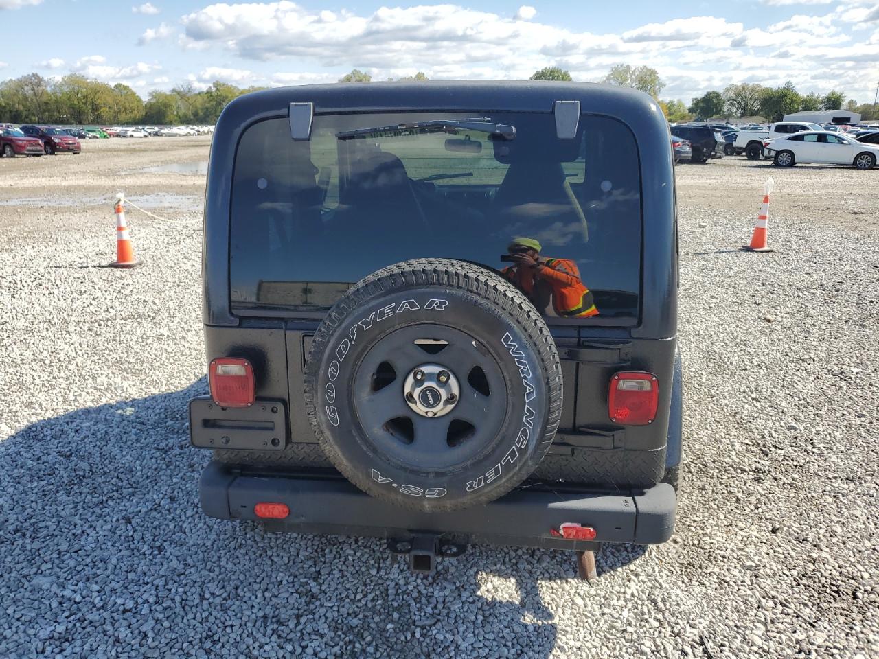 2000 Jeep Wrangler / Tj Se VIN: 1J4FA29P2YP709559 Lot: 85907175