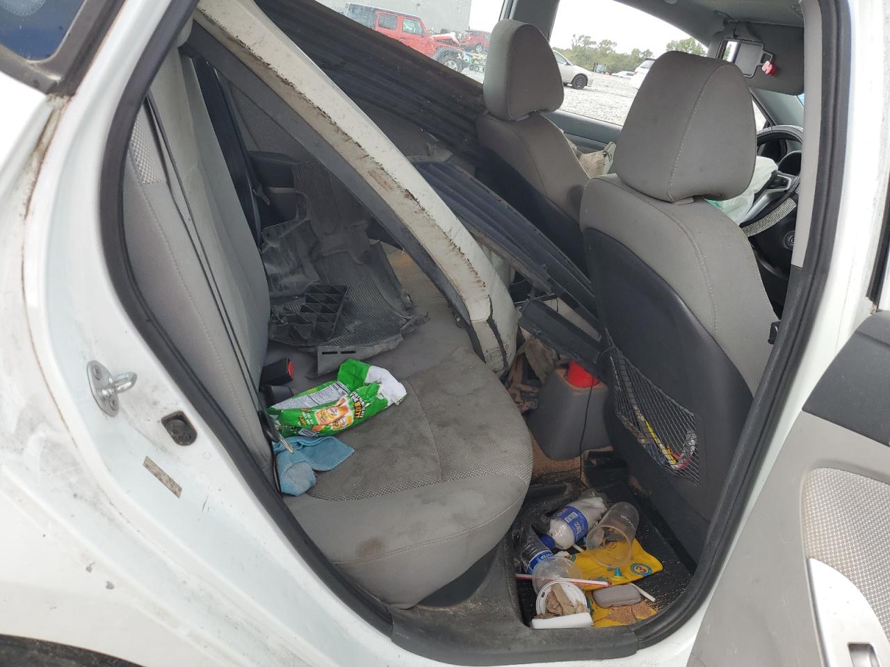 2013 Hyundai Accent Gls VIN: KMHCT5AE6DU094066 Lot: 82199995