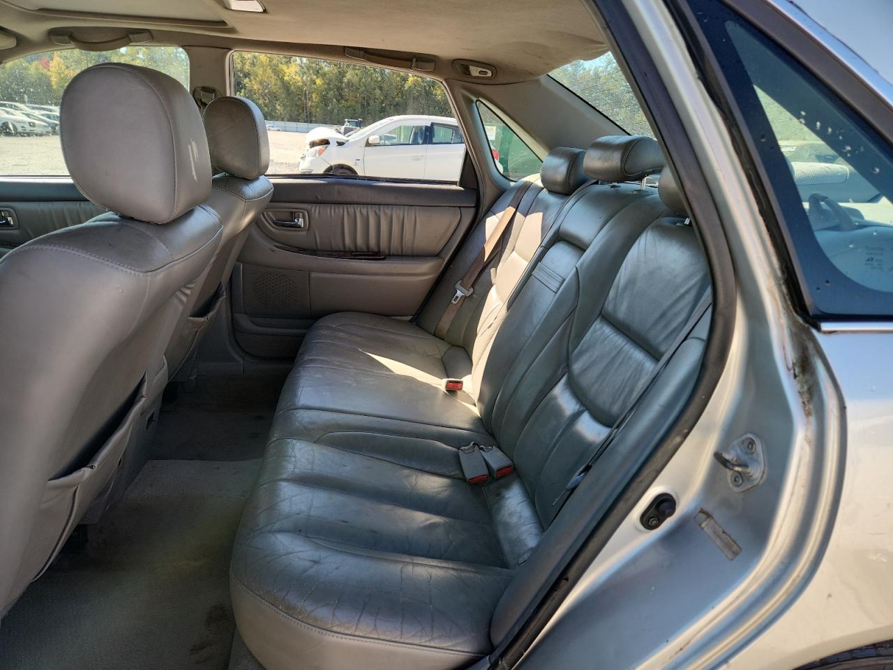 2002 Toyota Avalon Xl VIN: 4T1BF28B42U223660 Lot: 86510385