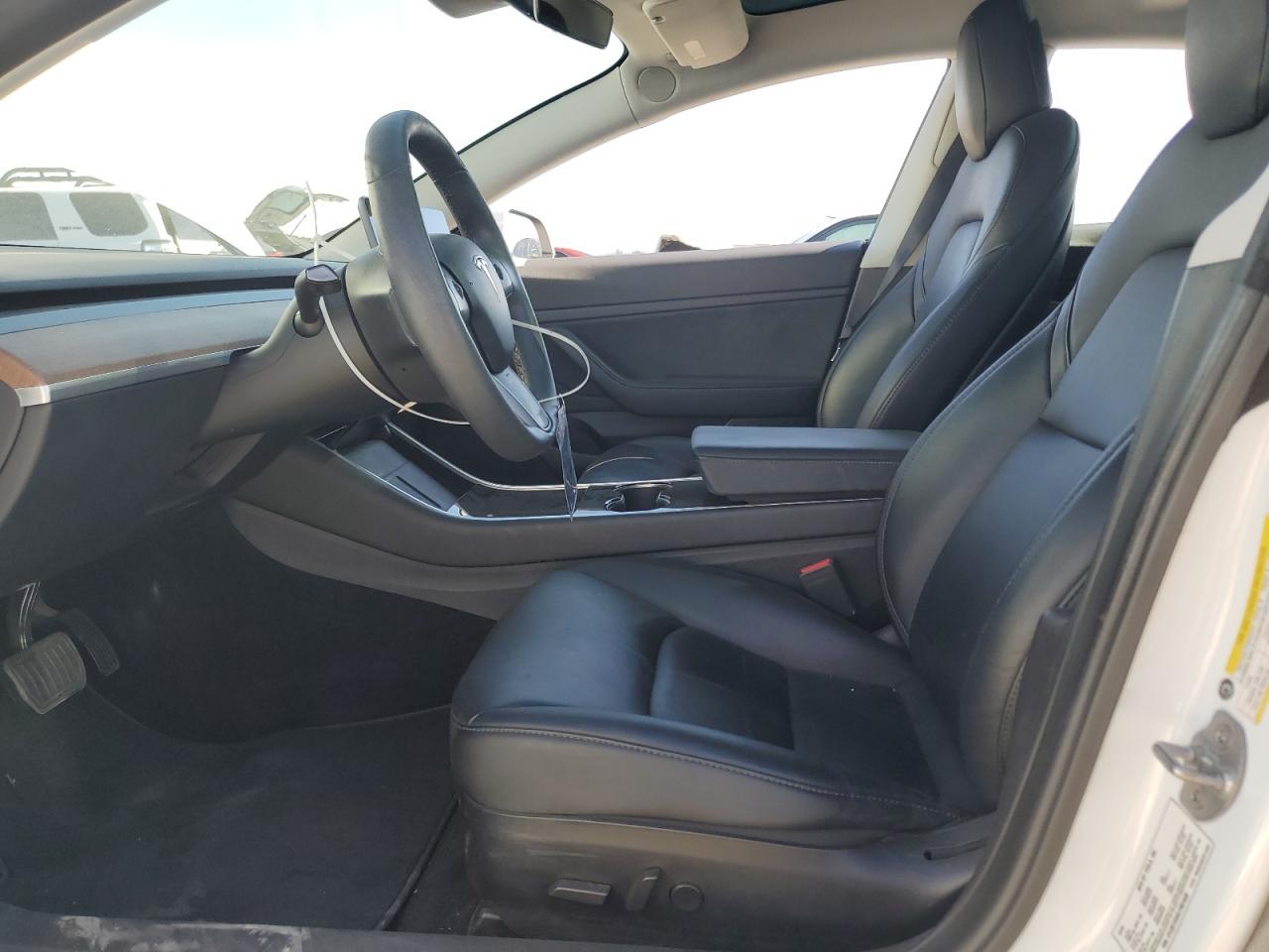 2020 Tesla Model 3 VIN: 5YJ3E1EAXLF661630 Lot: 90883325