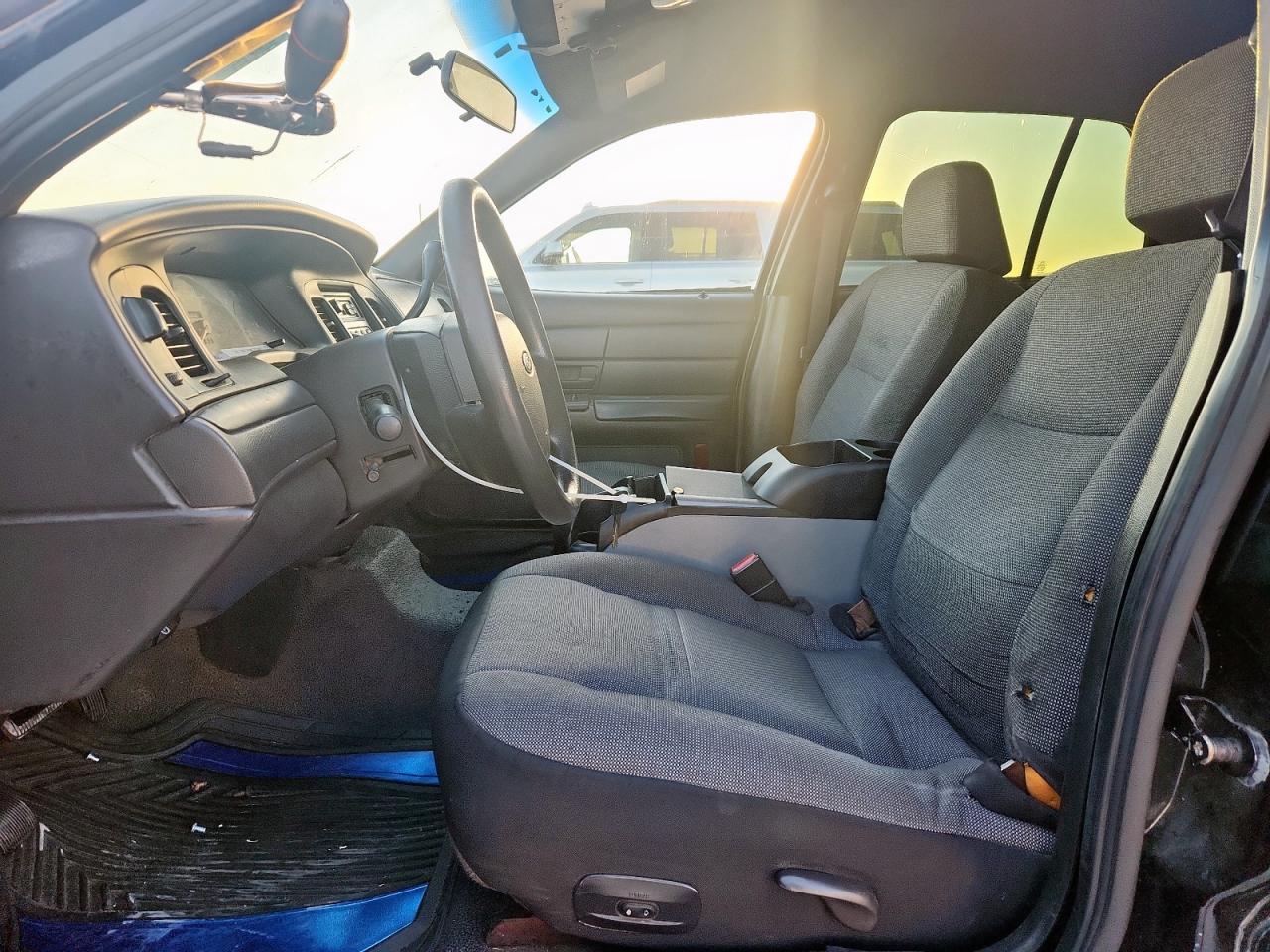 2005 Ford Crown Victoria Police Interceptor VIN: 2FAFP71W85X158750 Lot: 86134895