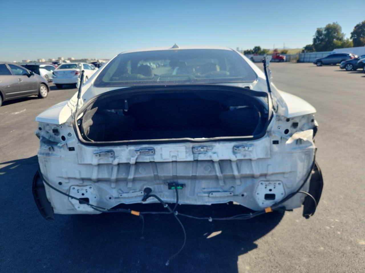 2017 Infiniti Q60 Premium VIN: JN1EV7EK9HM363253 Lot: 90525445