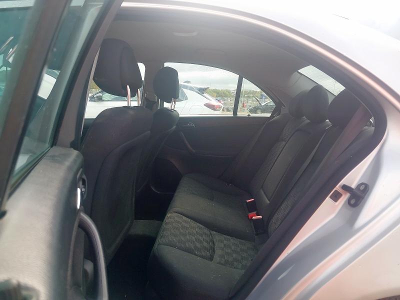 2005 MERCEDES C200 CDI CLASSIC SE 