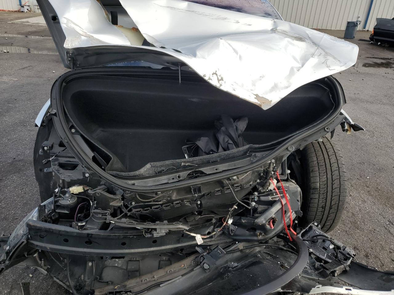 2018 Tesla Model X VIN: 5YJXCDE26JF109587 Lot: 84764125