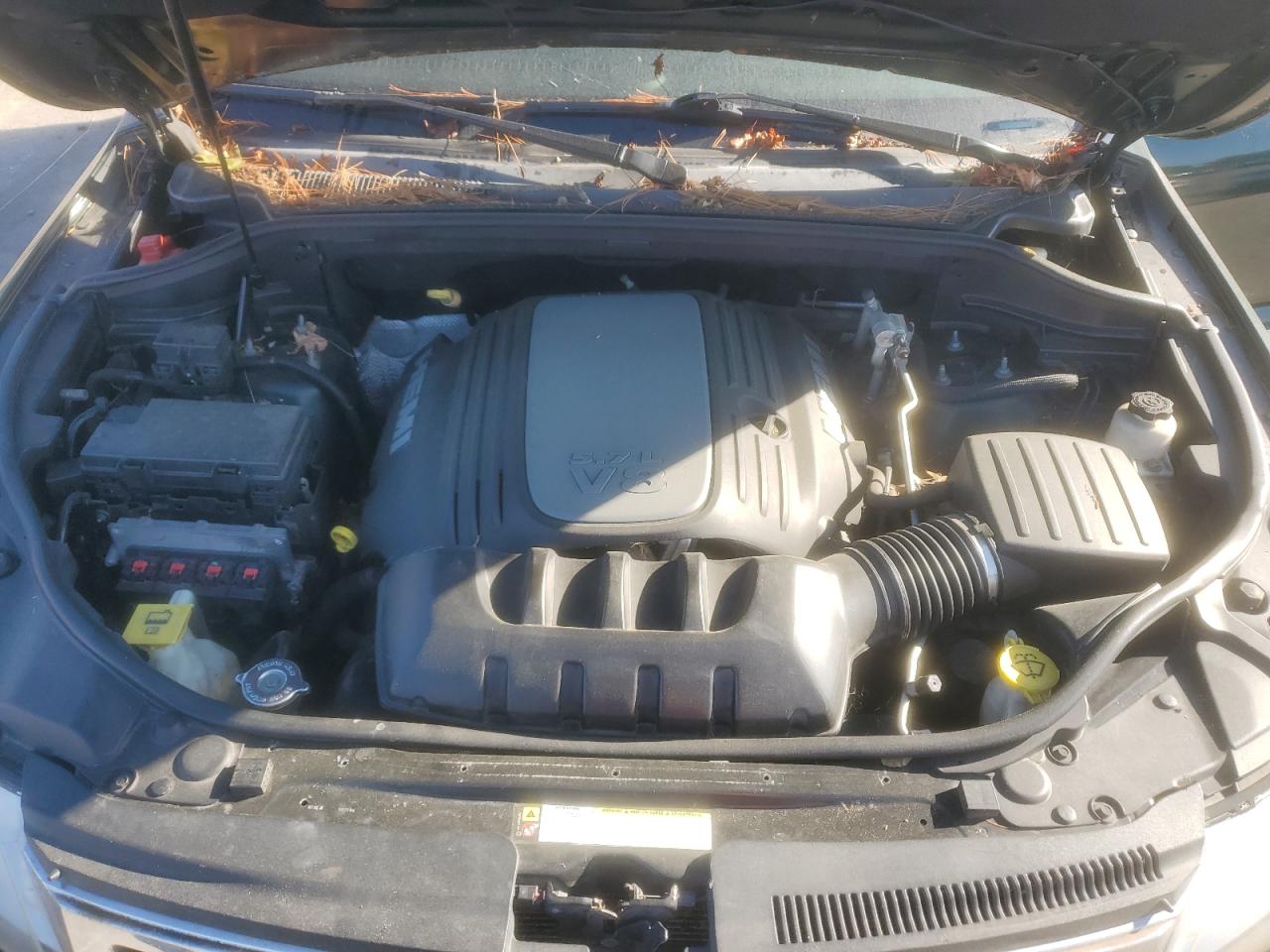 2011 Jeep Grand Cherokee Laredo VIN: 1J4RR4GT1BC553398 Lot: 85328175