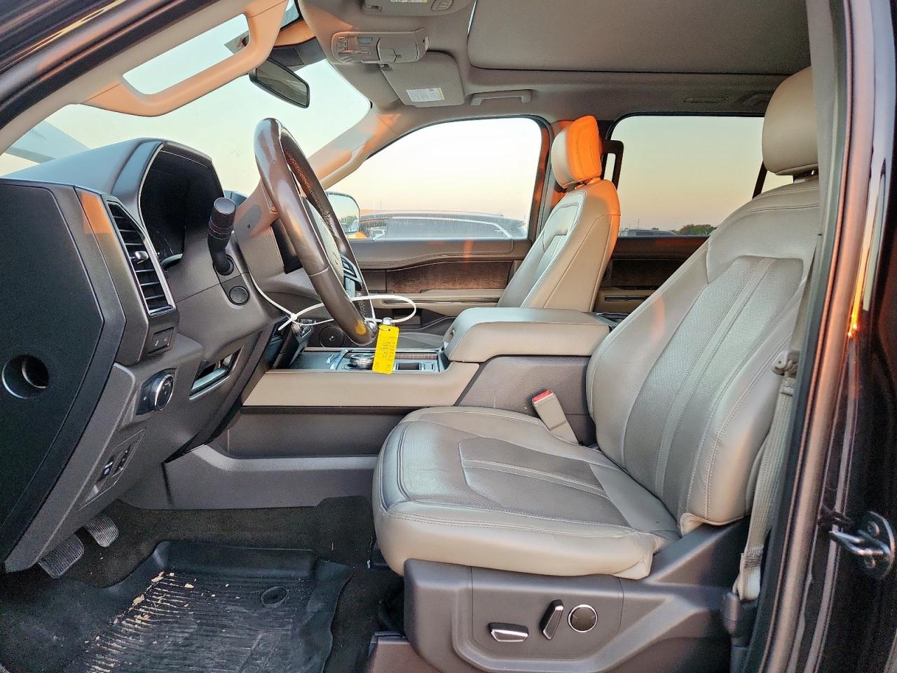 2019 Ford Expedition Limited VIN: 1FMJU1KT7KEA00651 Lot: 85381975