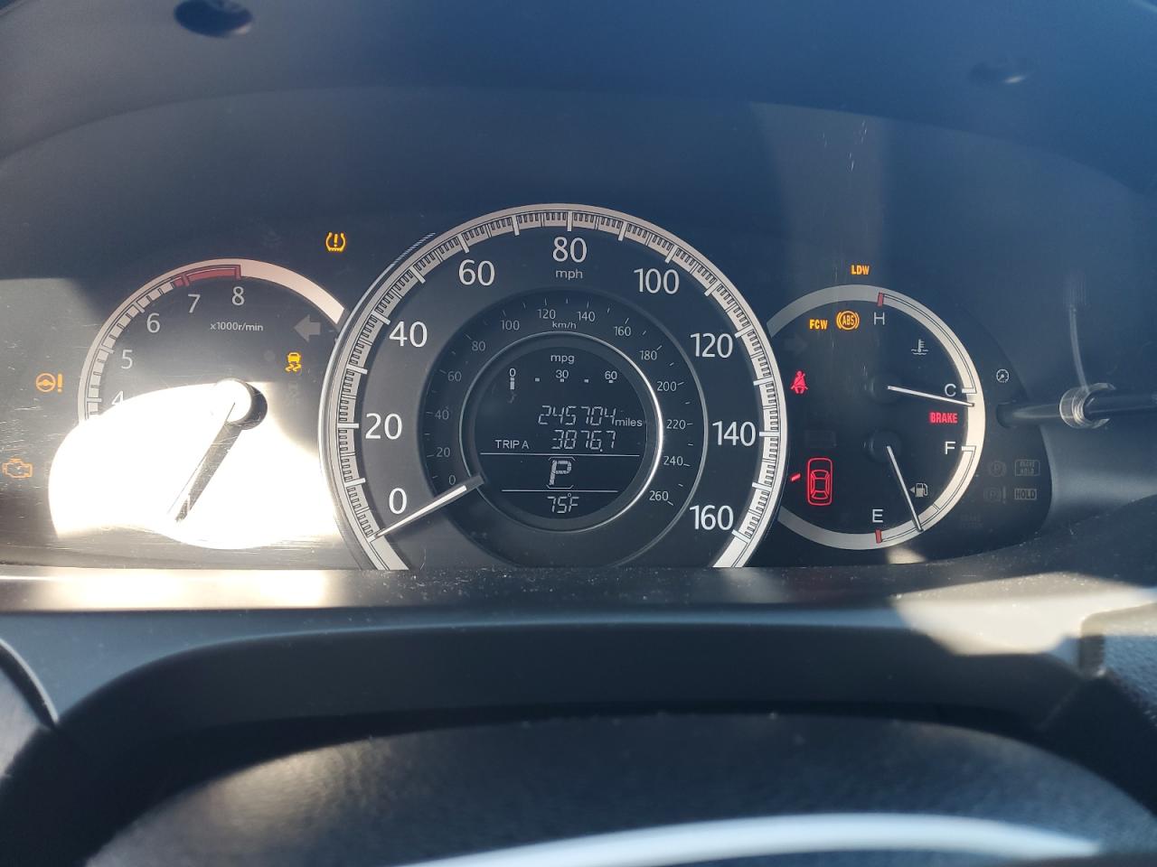 2014 Honda Accord Exl VIN: 1HGCR2F8XEA084827 Lot: 85504075