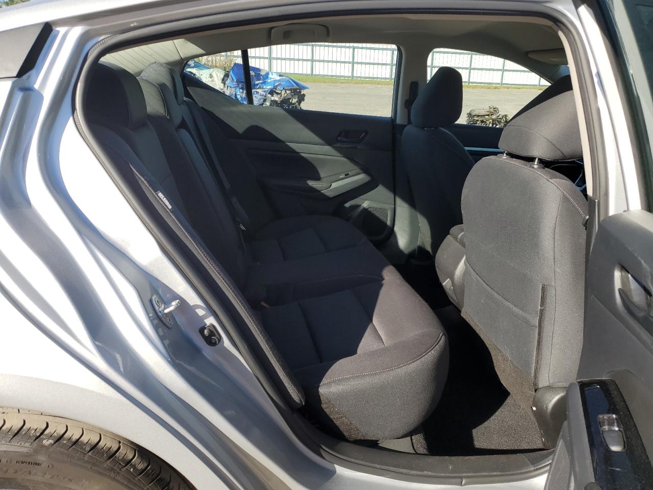 2023 Nissan Altima Sv VIN: 1N4BL4DV2PN363948 Lot: 85852475