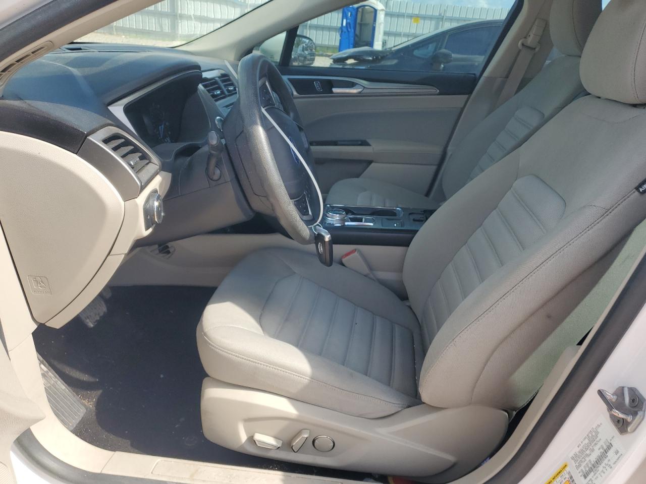 2017 Ford Fusion Se VIN: 3FA6P0H78HR397806 Lot: 85168055