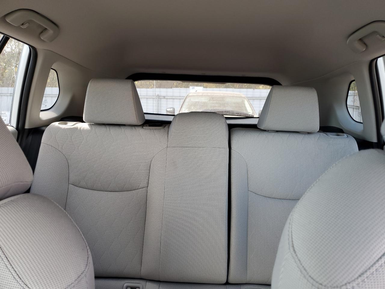 2025 Toyota Corolla Cross L VIN: 7MUAAABG7SV144670 Lot: 85359055