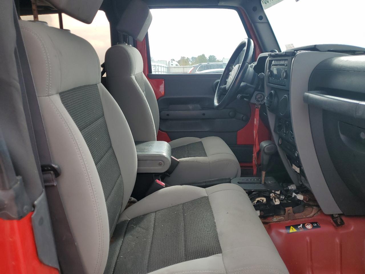 2008 Jeep Wrangler X VIN: 1J4FA24118L547546 Lot: 81910735