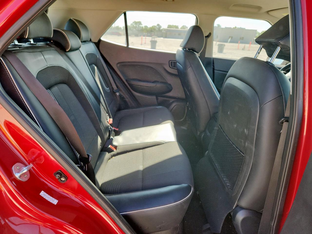 2022 Hyundai Venue Sel VIN: KMHRC8A32NU208009 Lot: 85752885