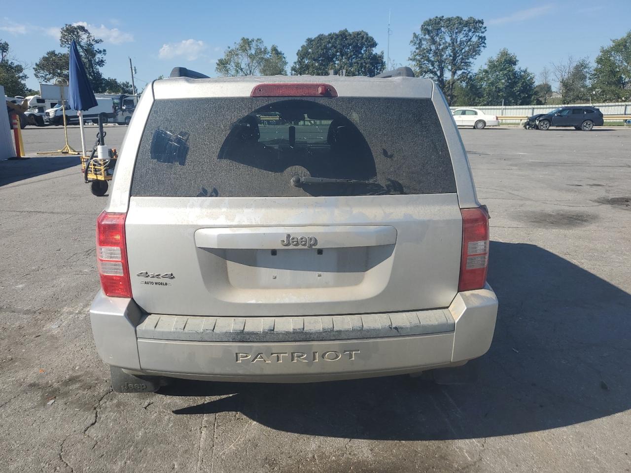 2008 Jeep Patriot Sport VIN: 1J8FF28WX8D566077 Lot: 85816475