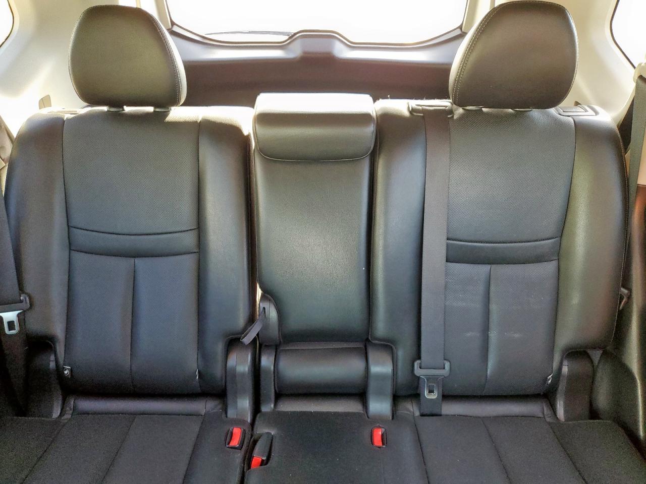 2017 Nissan Rogue S VIN: JN8AT2MT7HW404860 Lot: 85948345