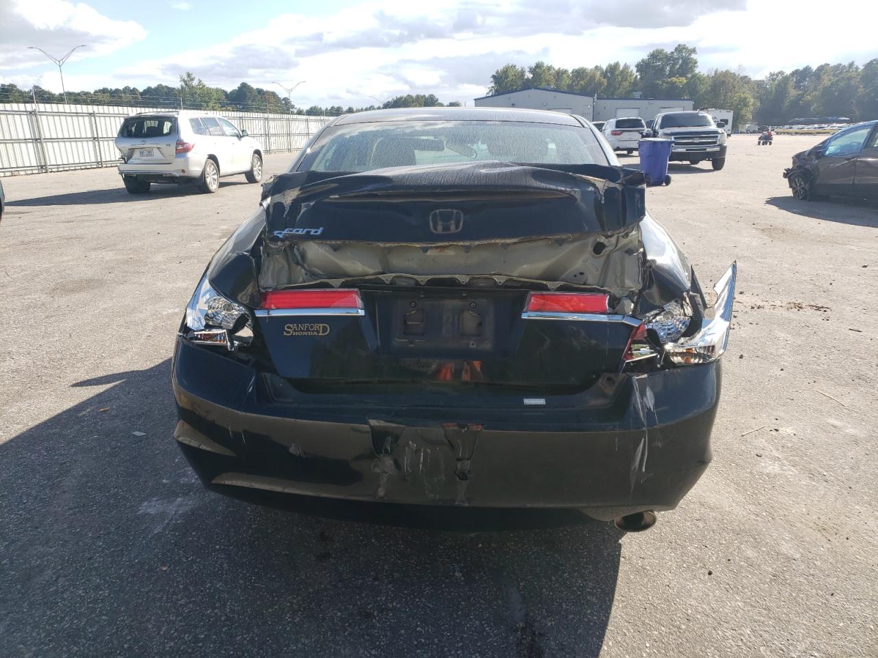 2011 Honda Accord Lxp VIN: 1HGCP2F43BA104222 Lot: 85323455