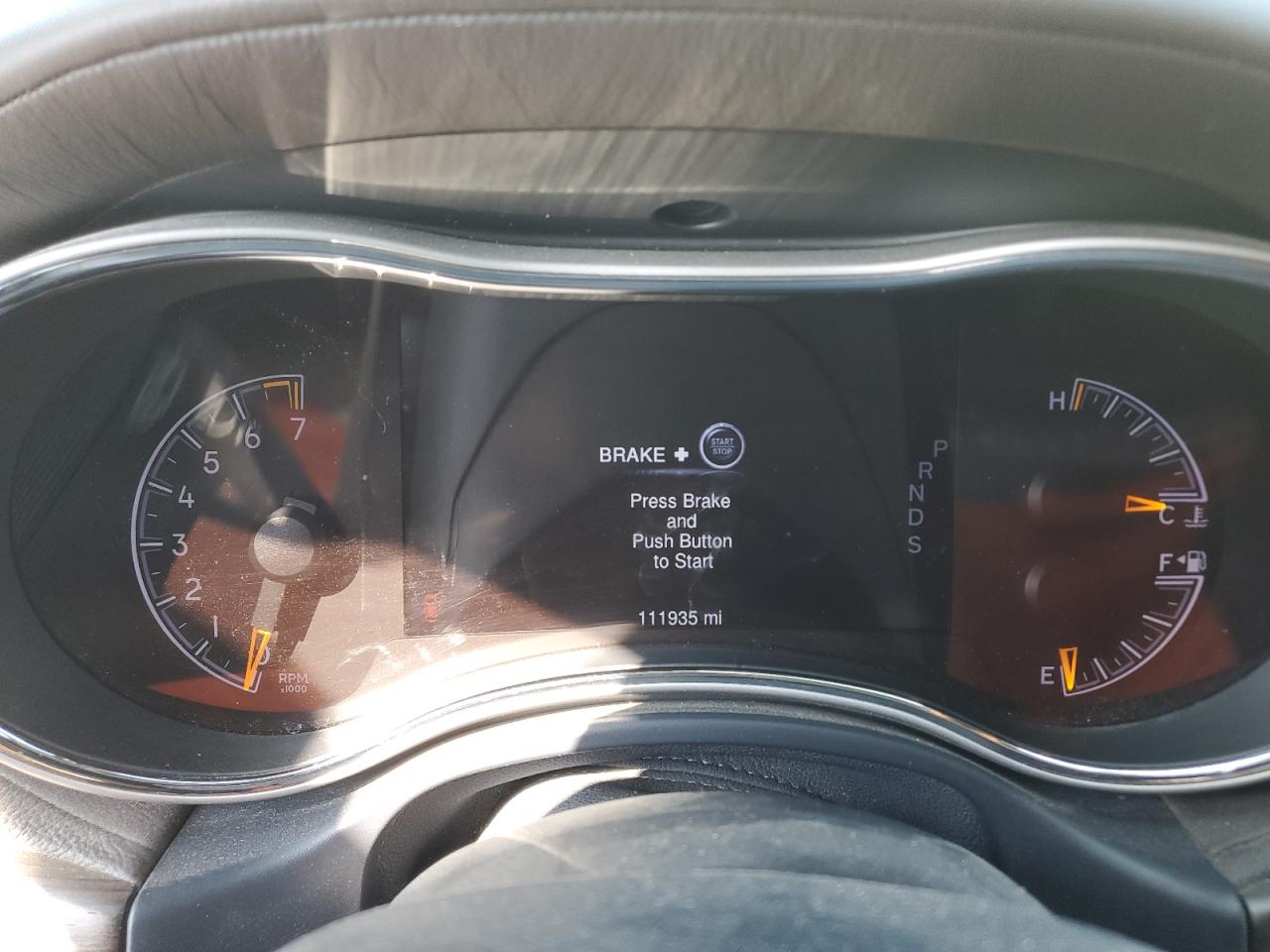 2015 Jeep Grand Cherokee Overland VIN: 1C4RJFCG4FC634600 Lot: 82426395