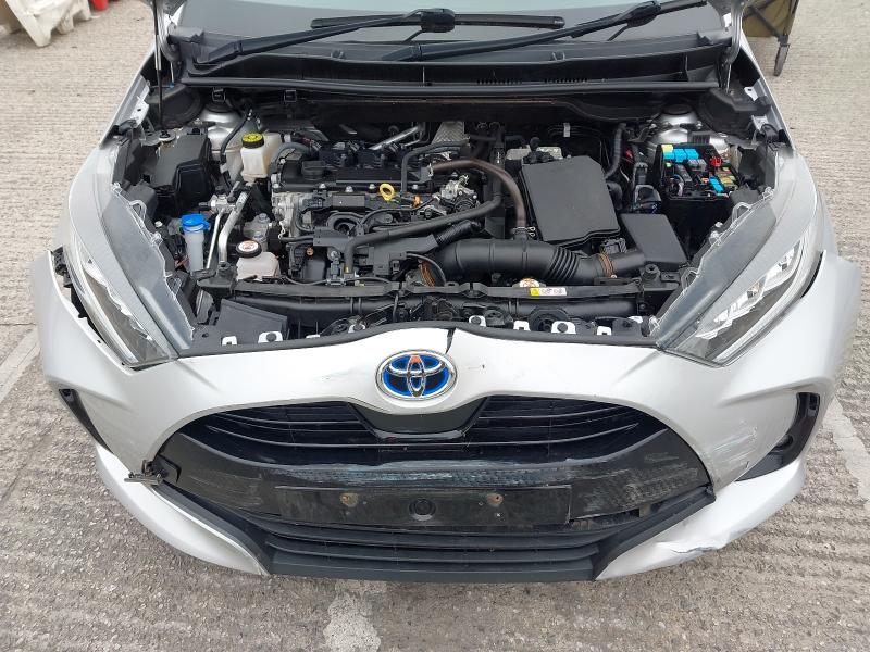 2021 TOYOTA YARIS 1.5 HYBRID DESIGN 5DR CVT