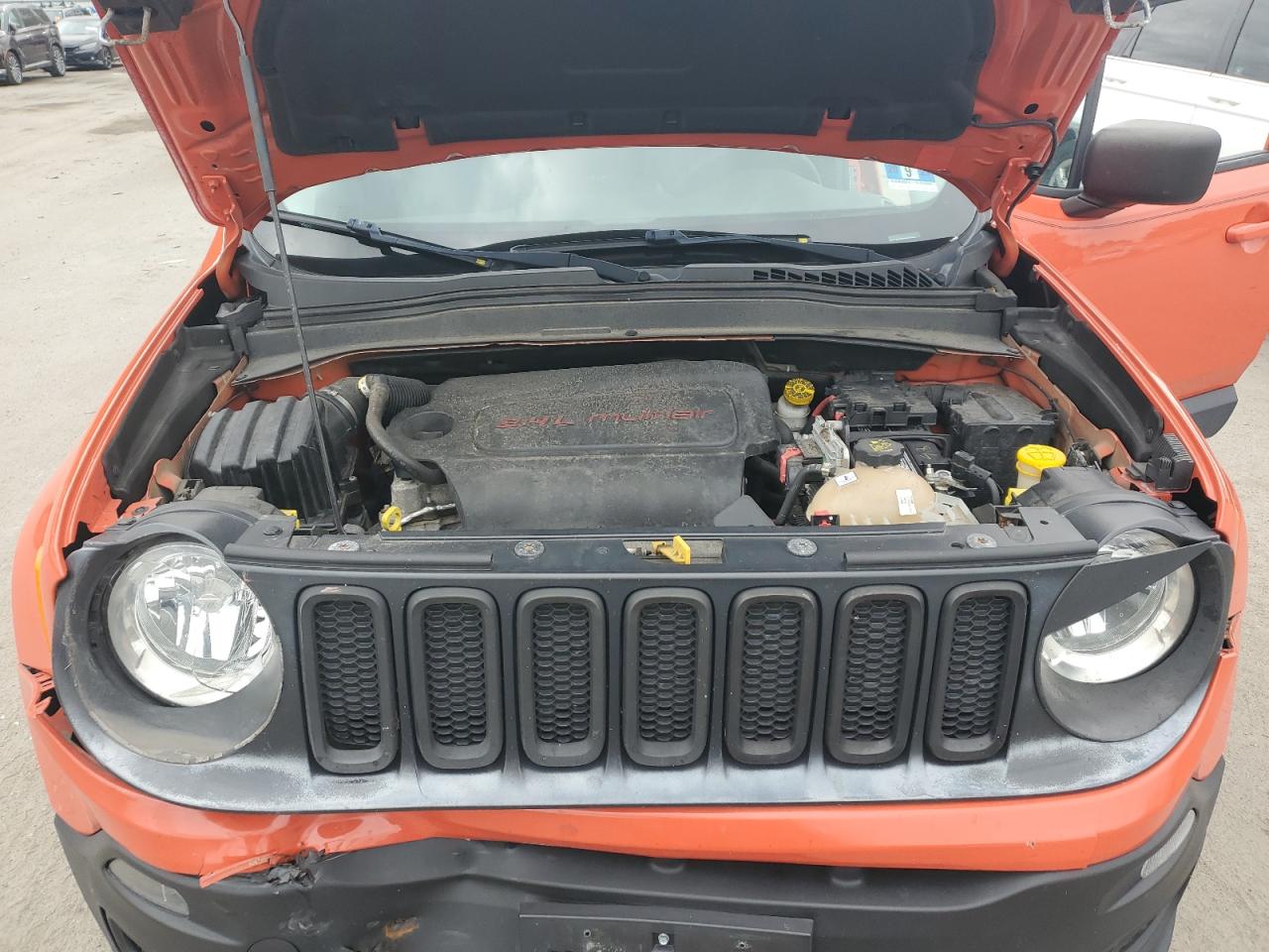 2016 Jeep Renegade Sport VIN: ZACCJBAT9GPE00786 Lot: 85912835