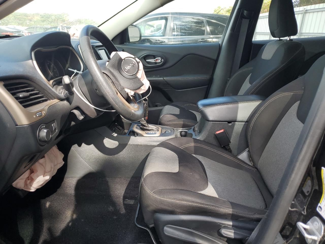 2014 Jeep Cherokee Sport VIN: 1C4PJLAB7EW149393 Lot: 82215485