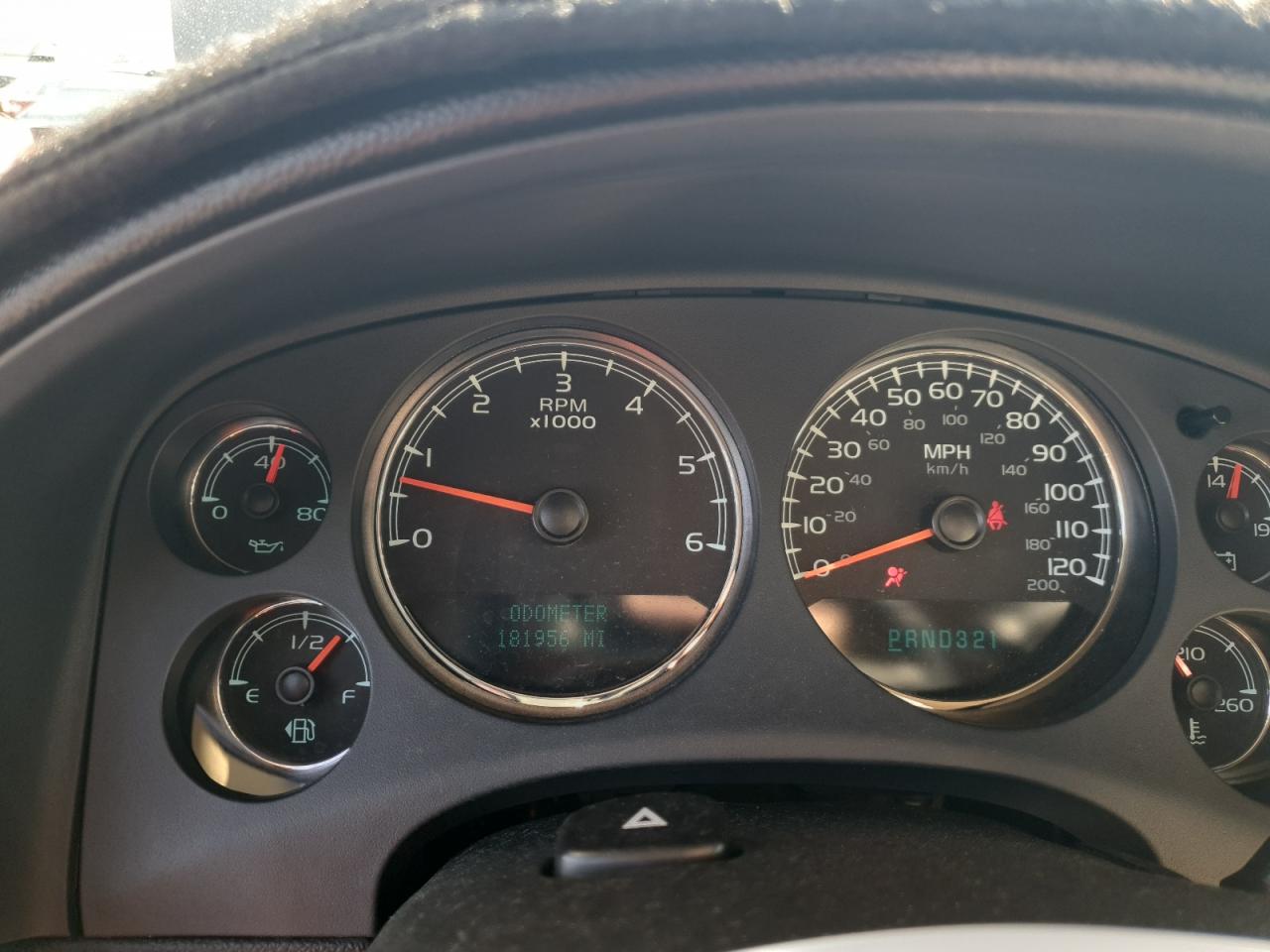 2008 Chevrolet Suburban K1500 Ls VIN: 3GNFK16398G303305 Lot: 82225365