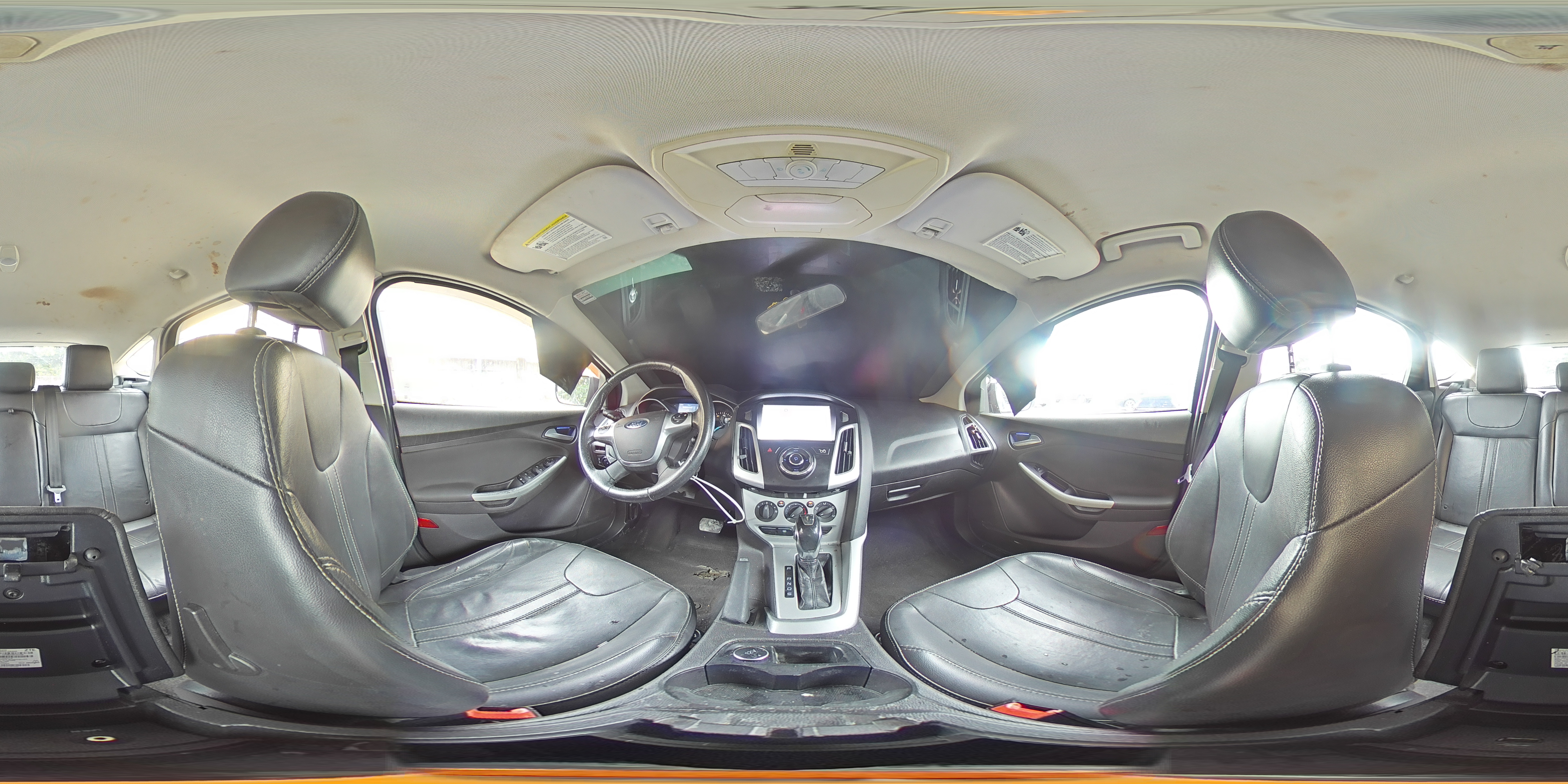 2014 Ford Focus Se VIN: 1FADP3K27EL213570 Lot: 85881235