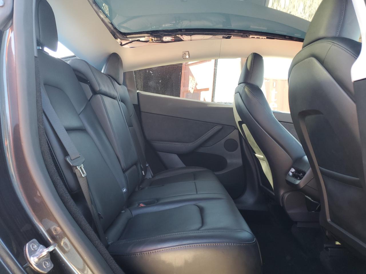 2025 Tesla Model Y VIN: 7SAYGDED2SF245519 Lot: 86227805