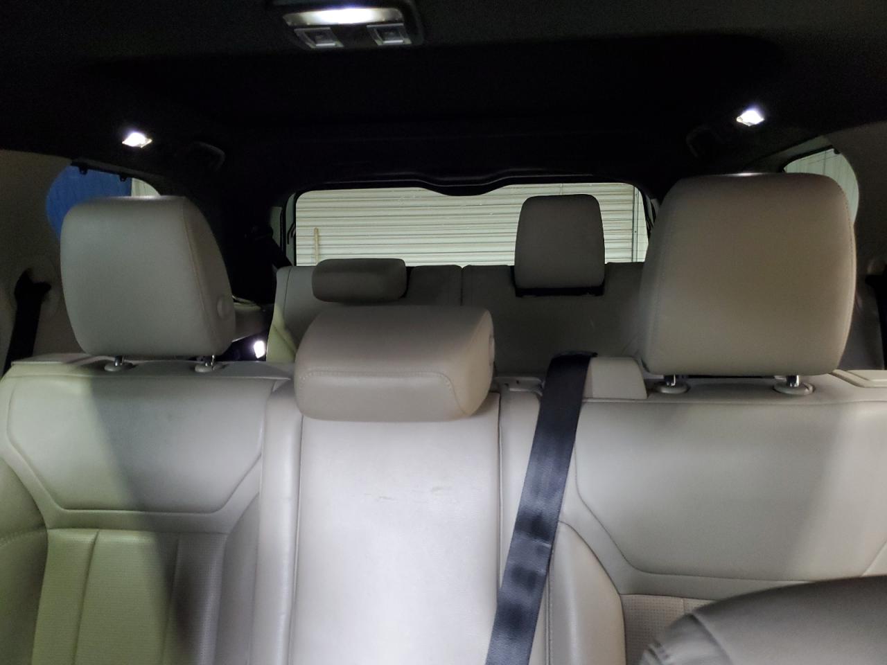 2019 Land Rover Discovery Se VIN: SALRG2RV3KA096242 Lot: 90313105