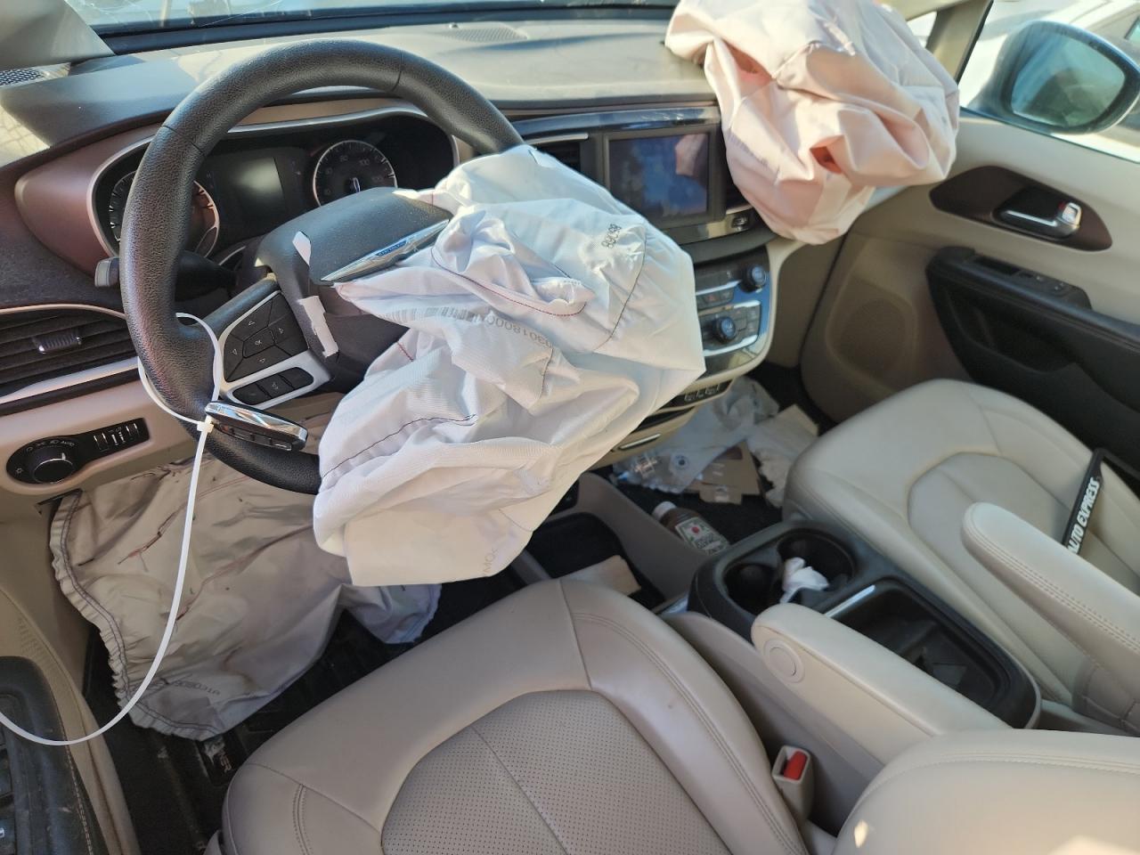 2021 Chrysler Voyager Lxi VIN: 2C4RC1DGXMR537711 Lot: 81250045