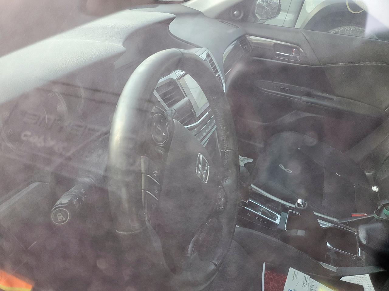 2017 Honda Accord Exl VIN: 1HGCR2F96HA234462 Lot: 85518125