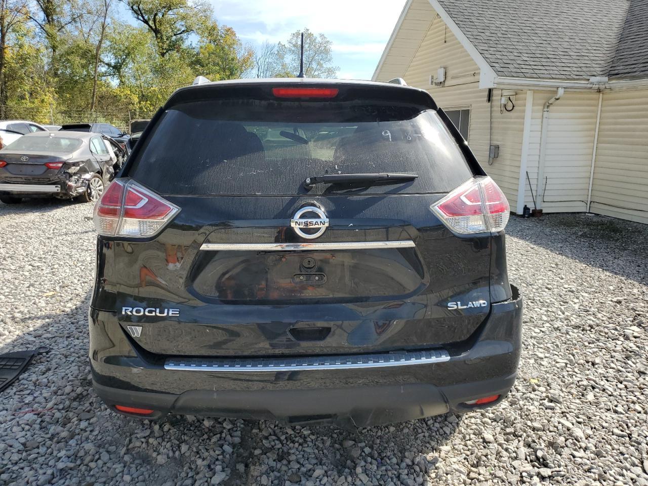 2016 Nissan Rogue S VIN: 5N1AT2MV4GC802598 Lot: 83984225