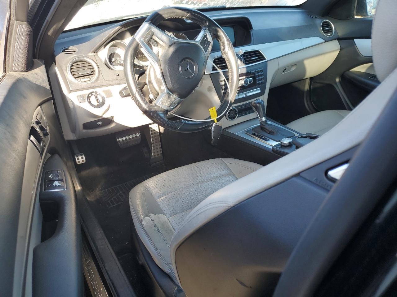 2012 Mercedes-Benz C 250 VIN: WDDGJ4HB0CF747419 Lot: 81929845