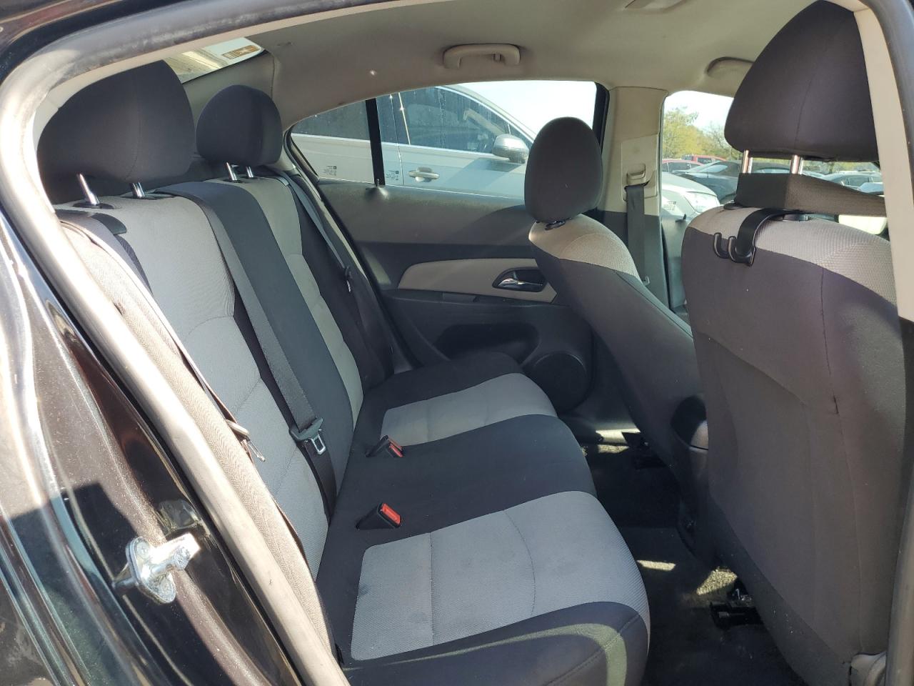 2015 Chevrolet Cruze Ls VIN: 1G1PA5SH2F7201077 Lot: 84066575