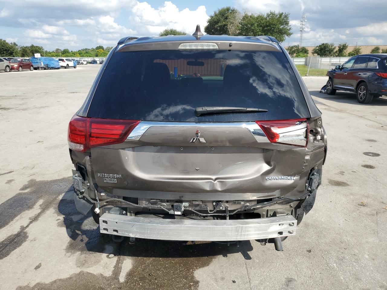 2018 Mitsubishi Outlander Se VIN: JA4AD3A38JZ034231 Lot: 84572655