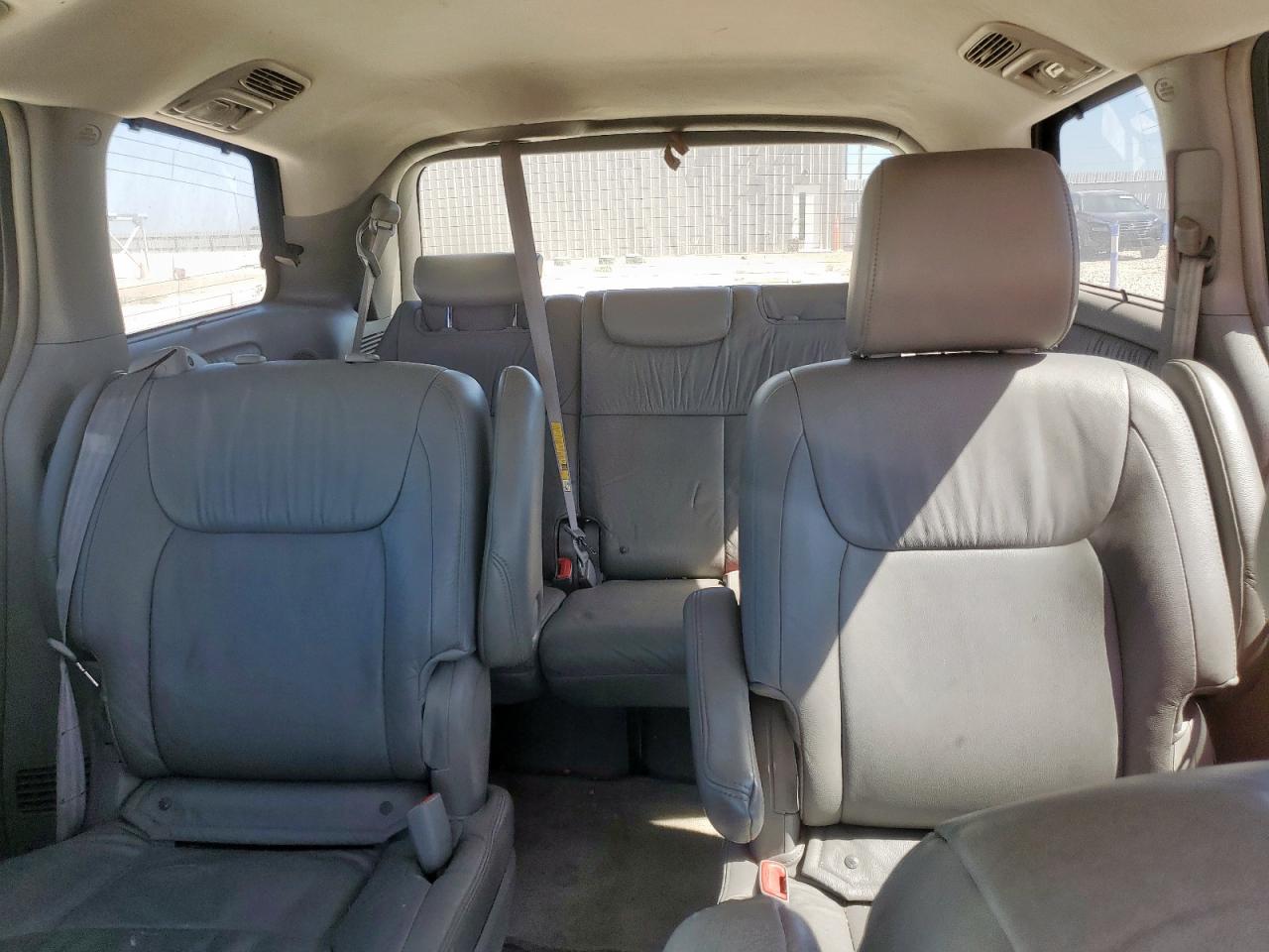 2010 Toyota Sienna Xle VIN: 5TDYK4CC3AS294874 Lot: 85746225