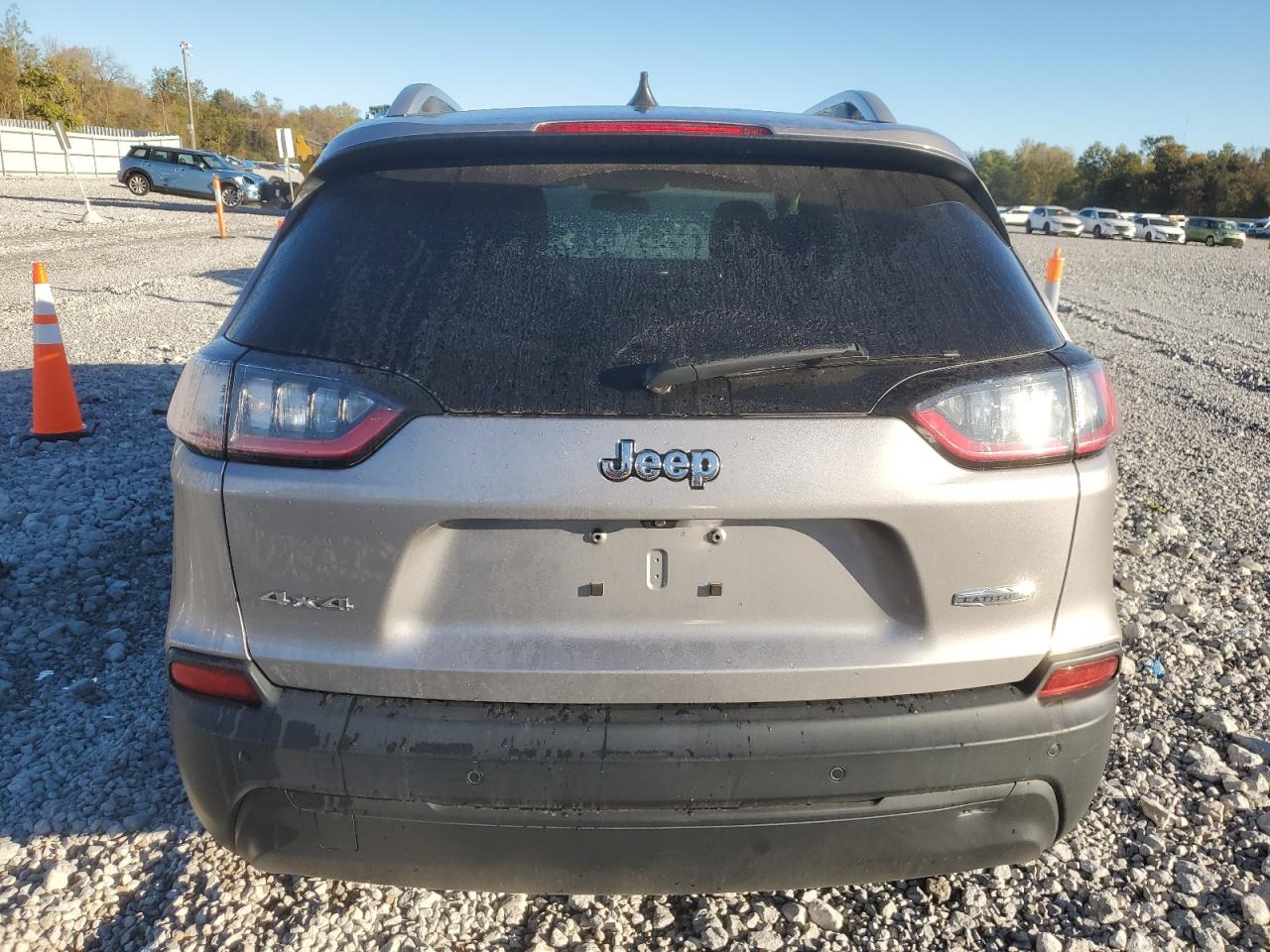 2019 Jeep Cherokee Latitude Plus VIN: 1C4PJMLB0KD355469 Lot: 82526605