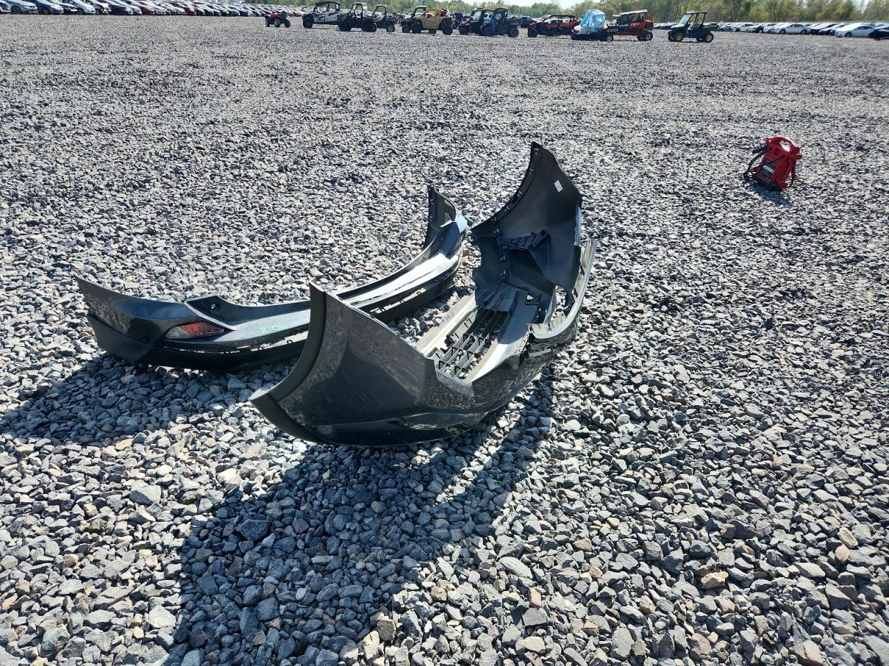 2016 Toyota Rav4 Le VIN: JTMBFREV4GJ099376 Lot: 84880155